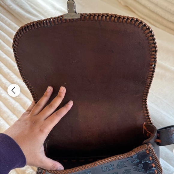 Vintage unique Whipstitched and tooled leather Bag - Picture 3 of 9
